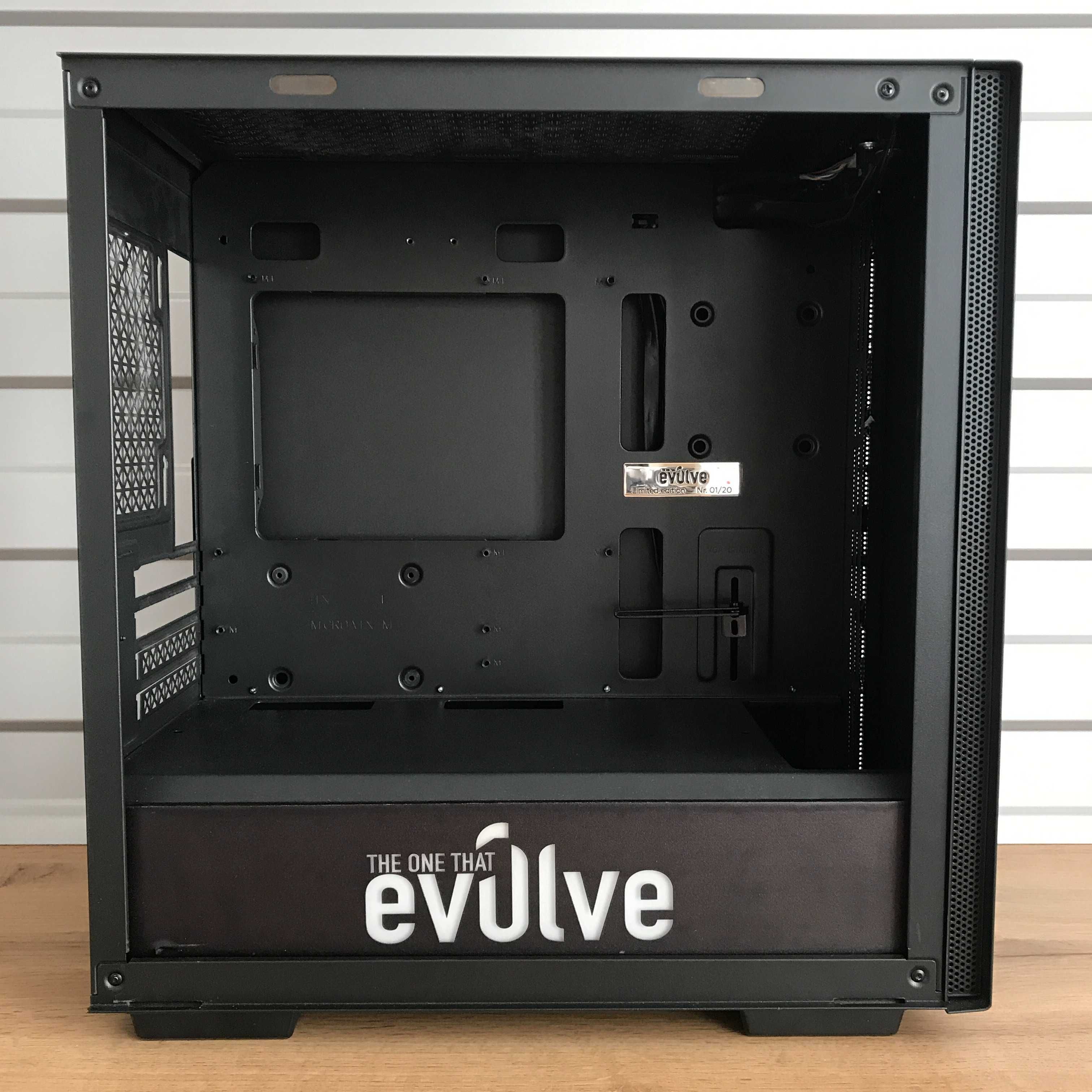 Deepcool Macube 110 (Evolve limited edition)