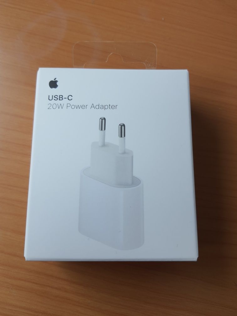 Сетевое зарядное устройство (оригинал) Apple 20W USB-C Power Adapter W