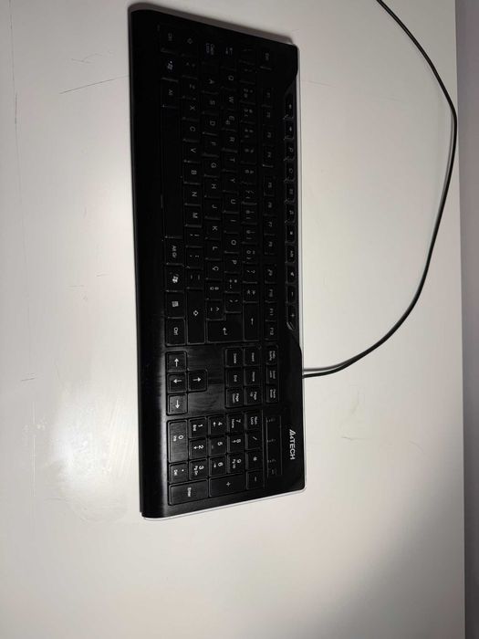 Teclado A4Tech Compacto / Fino