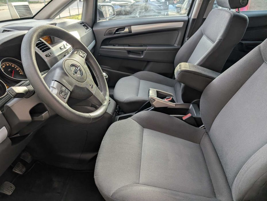 Свіжопригнаний Opel Zafira (зі Швейцарії), 176тис оригінальний пробіг