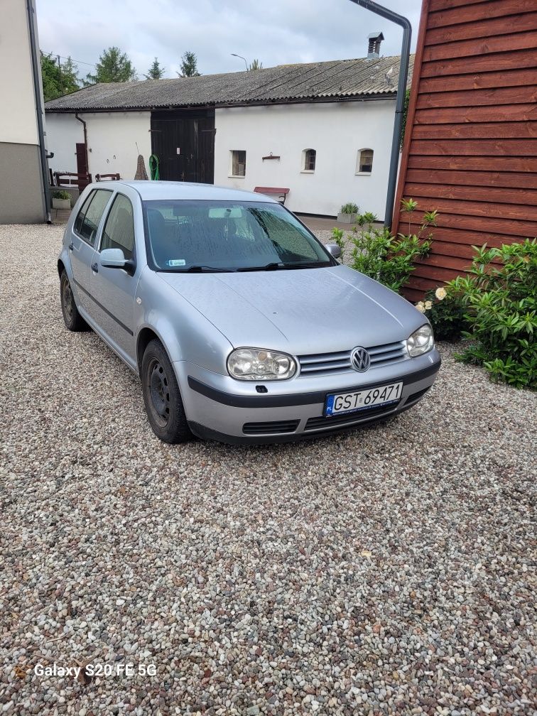 Volkswagen Golf 4