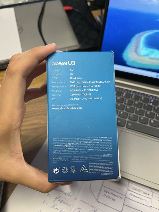 Alcatel U3 Novo na Caixa