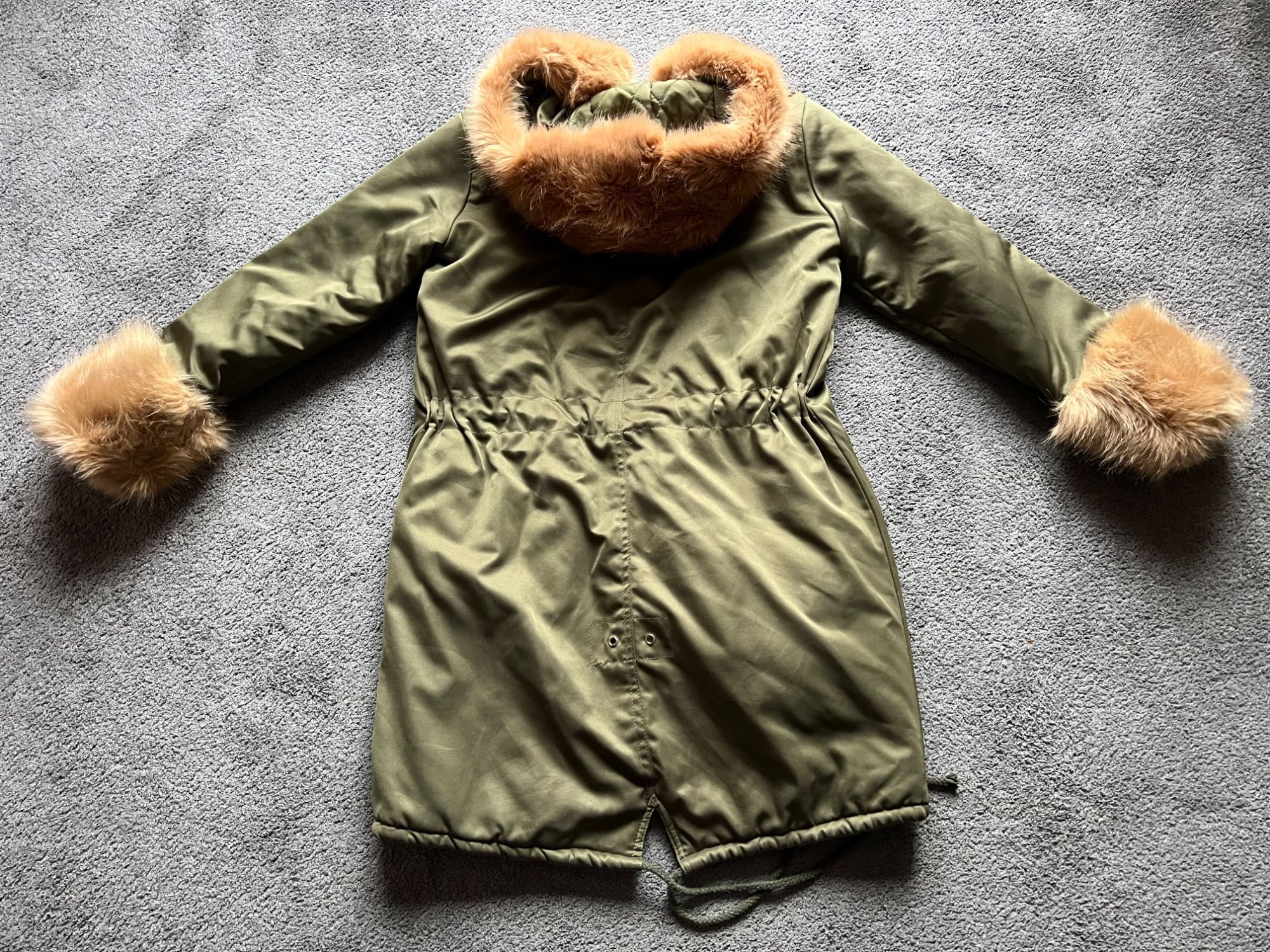Kurtka parka dla kobiety