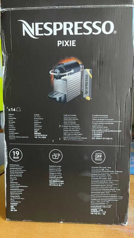 Máquina café NESPRESSO Pixie