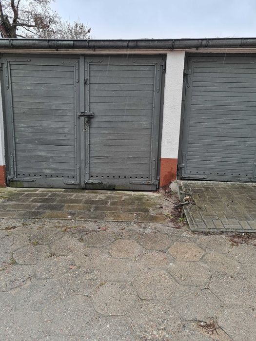 Garaż z kanałem, prąd, światło – Gdańsk, wynajem na godziny/doby!