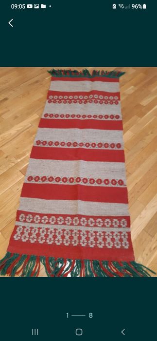 ткані накидки на крісла, стіл