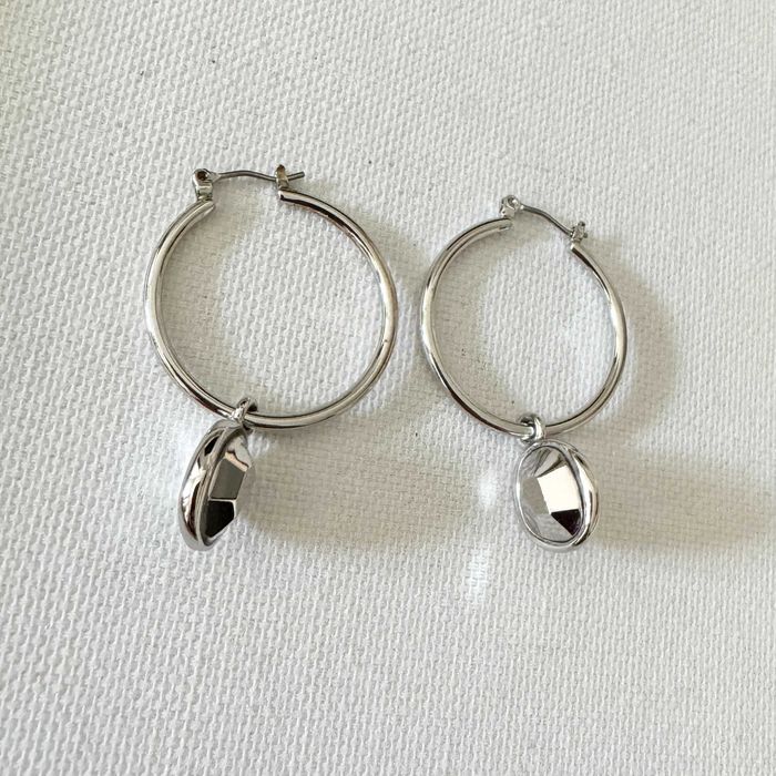 Kolczyki & Other Stories z zawieszką