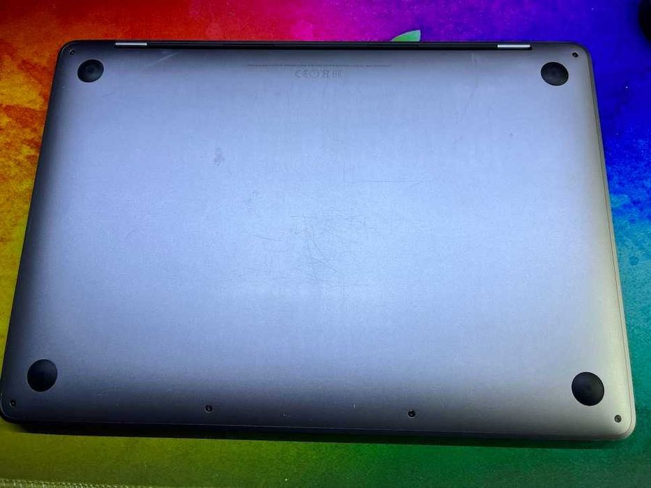 Apple Macbook Pro A1708 i5 - 6 gen 8GB 256GB SSD Retina 13,3 Late 2016