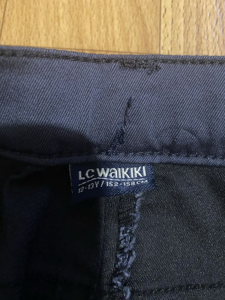 Продам легкие джинсы на мальчика