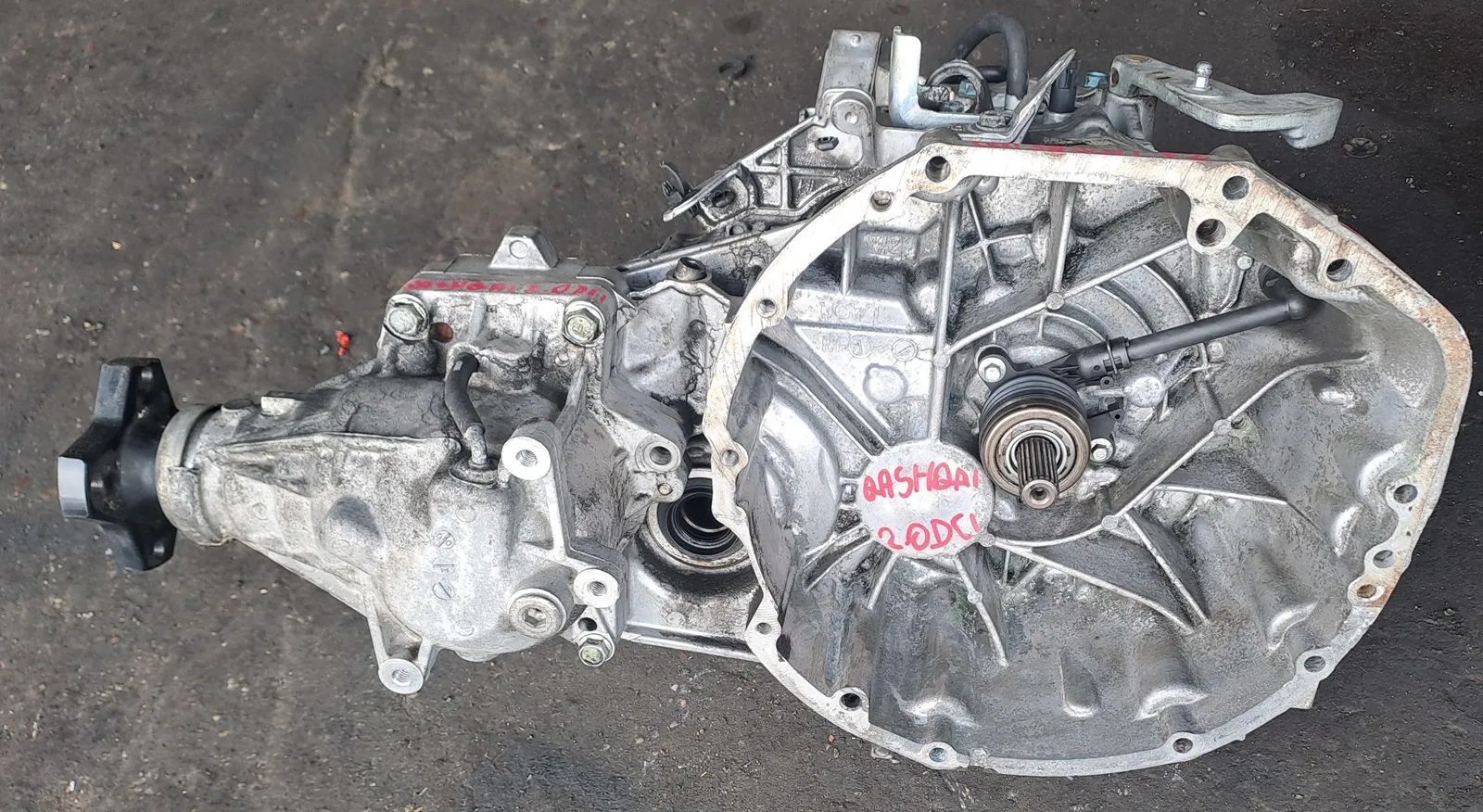 NISSAN QASHQAI PLUS 10r 2.0 DCI SKRZYNIA BIEGÓW JG75E