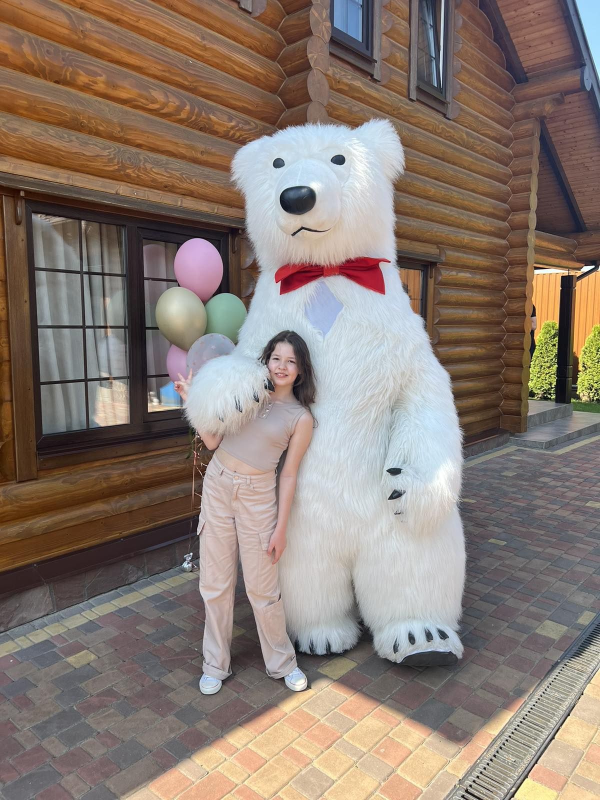 Білий Мішка ведмідь привітати з днем народження Київ працюємо по обл.
