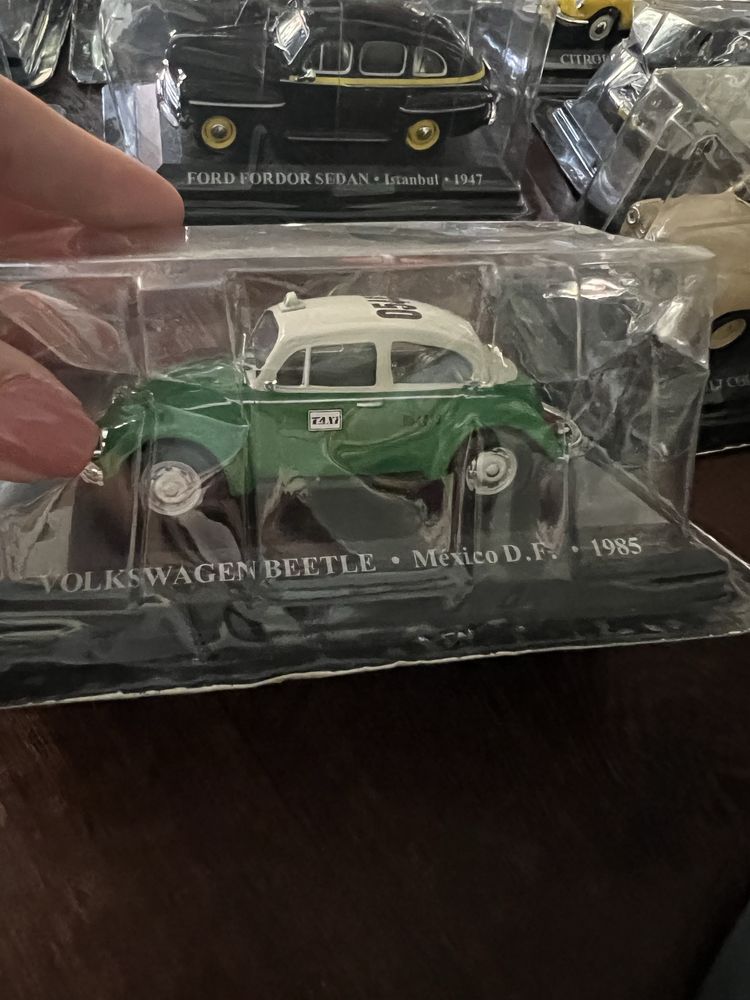 Coleção taxis pelo mundo