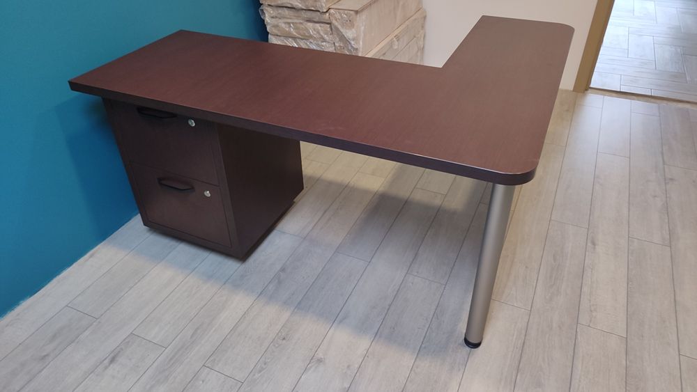 Продам стіл керівника, стіл письмовий, стіл кутовий