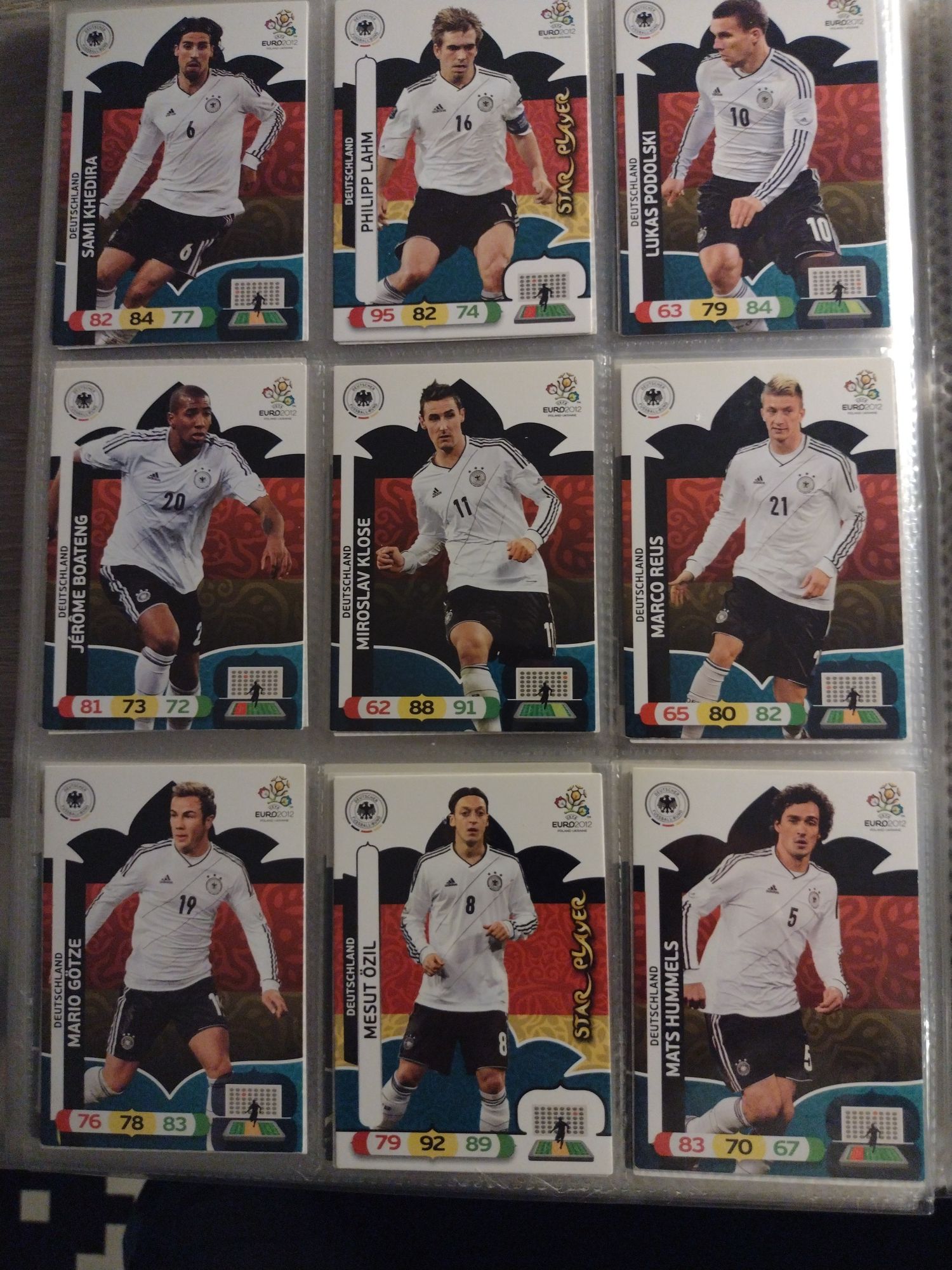 Karty Panini Euro 2012 Poland - Ukraine 135 sztuk + Plakaty Gratis !