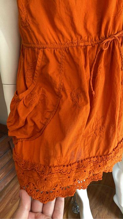 Pomaranczowa sukienka na ramiaczkach L