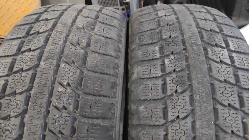 Резина зимняя Toyo 205/55 R16