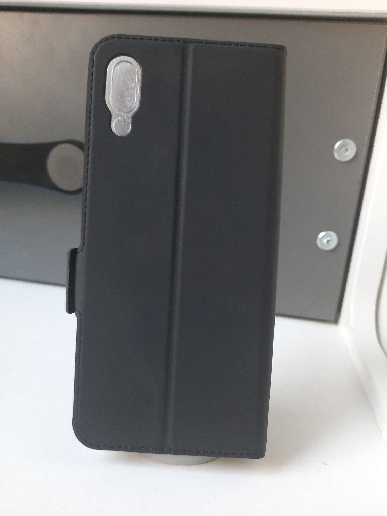 Etui na Xiaomi Black Shark 2 zamykany czarny
