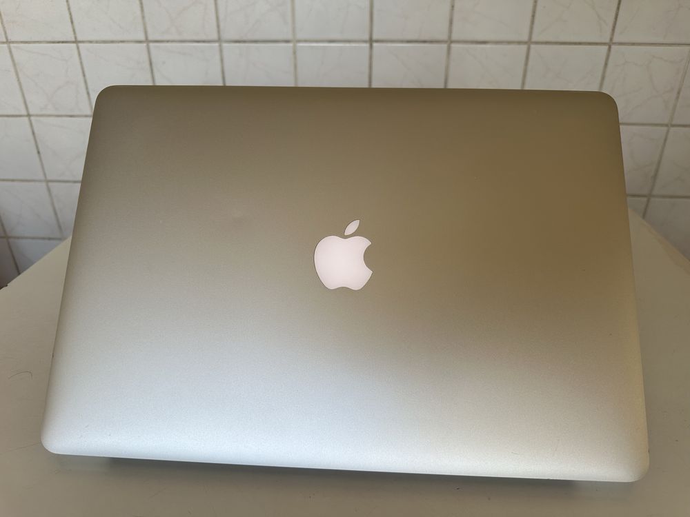 Macbook Pro 15 i7 2015, 16GB, 512 SSD