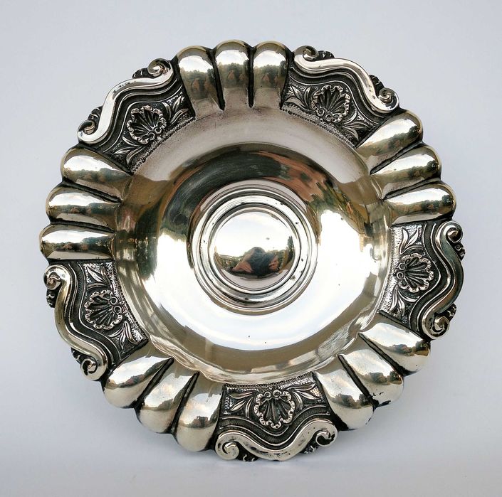 Antigo Fruteiro em prata Portuguesa