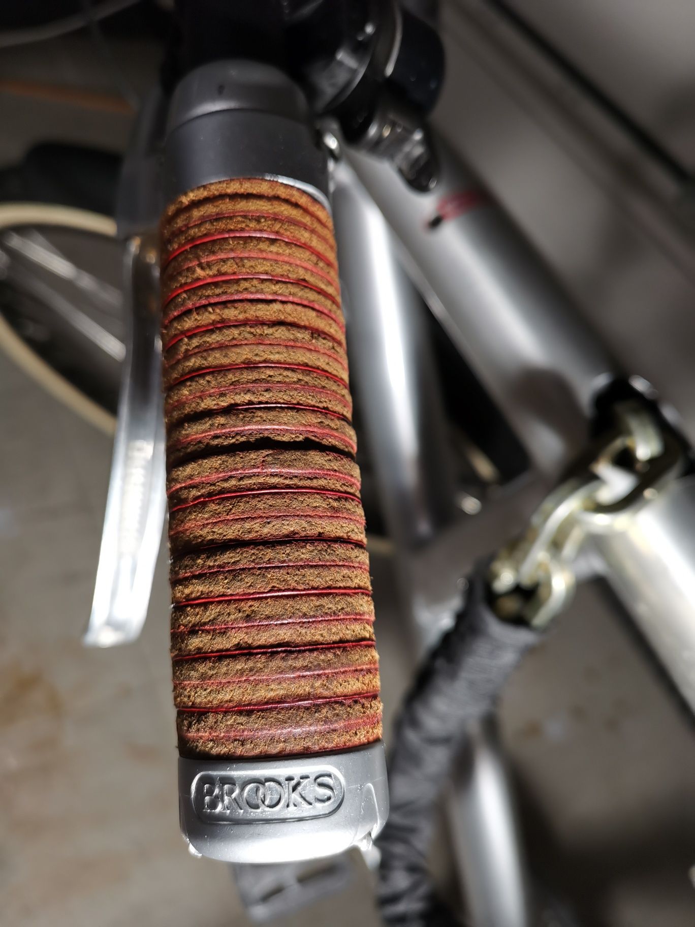 Rarytas, VANMOOF 5 z ABUS chain, 7 bieg., siodło i gripy BROOKS- 1400.
