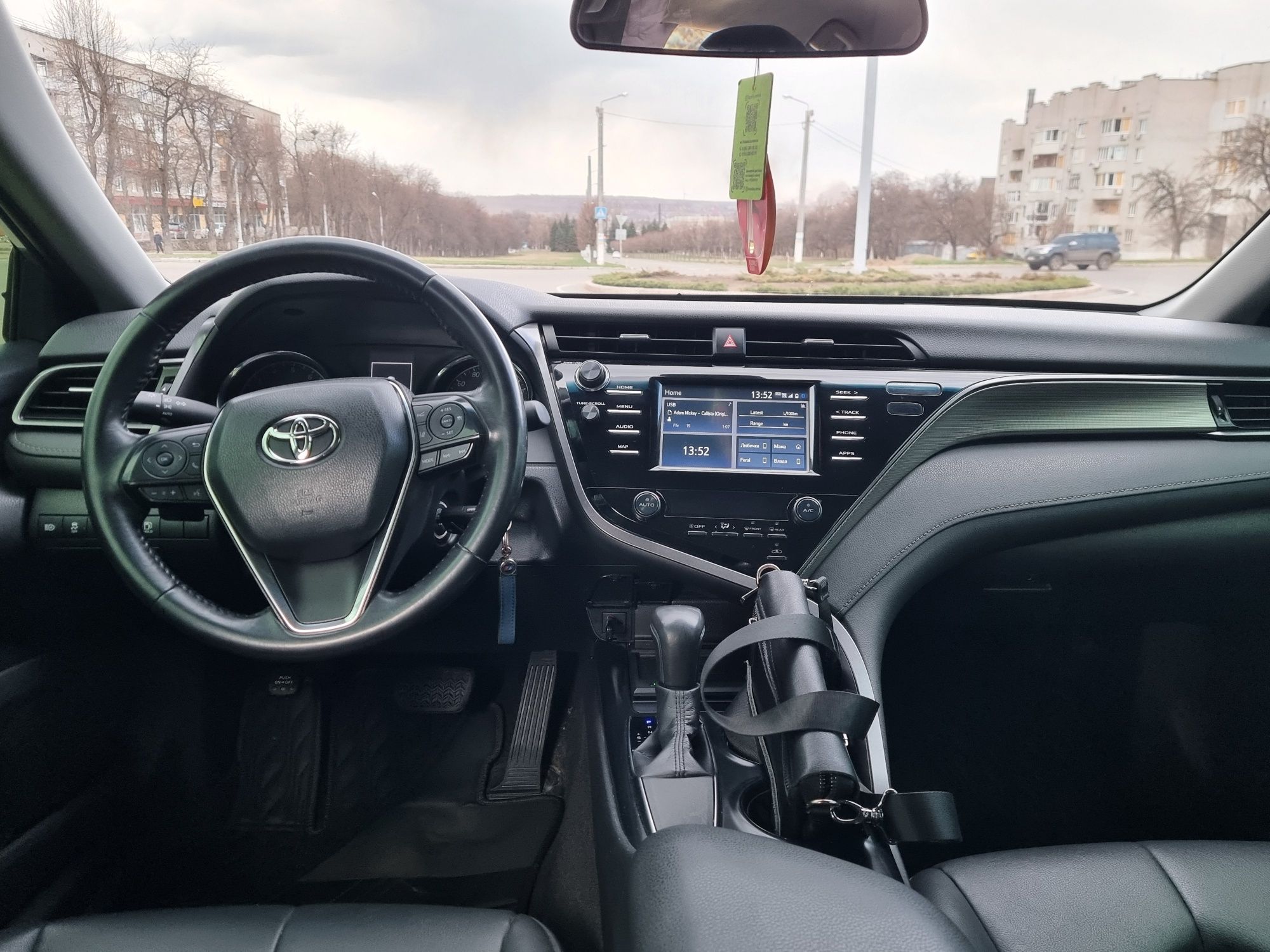 Продам Toyоta Camry SE 2019 г.