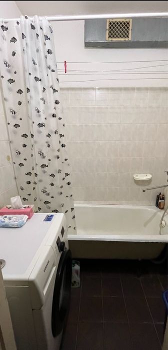 Продаю 2 чешку Ютз Южная 54 метра