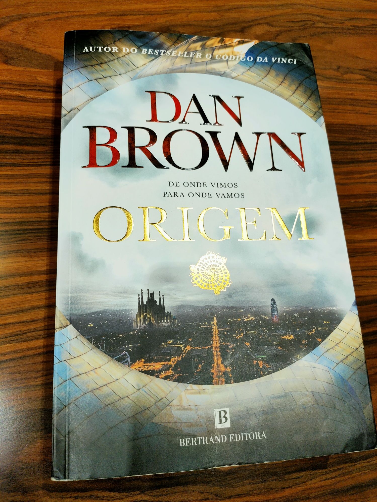 Vendo livro a Origem de Dan Brown