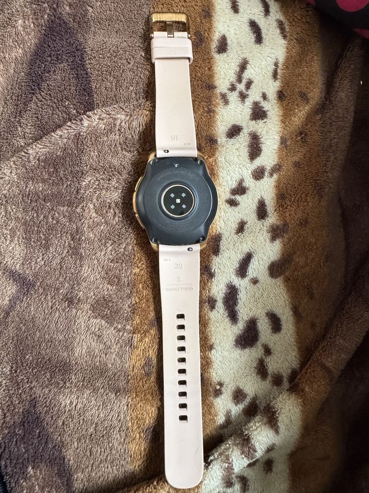 Годинник sumsung galaxy