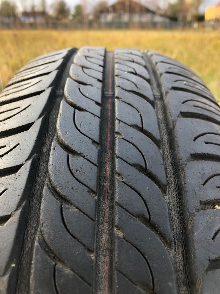 Opony Firestone  185/65R15.