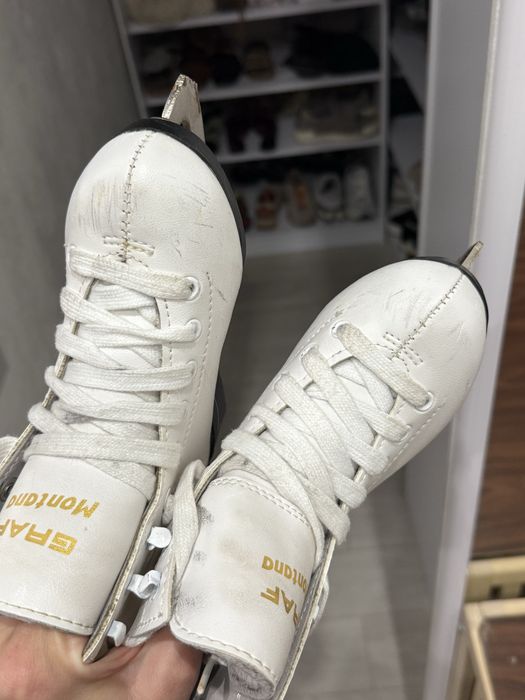 Коньки Graf Montana детские.Состояние хорошее.