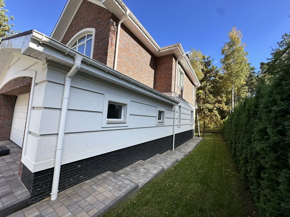 Продаж готового будинку 412 м2 під ремонт у КМ Green Hills (Київ 10км)