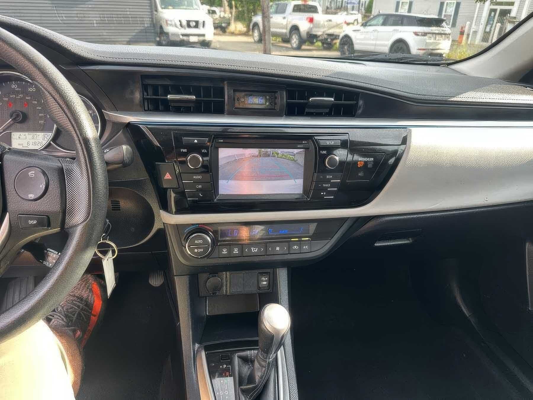 2016 Toyota Corolla LE Premium