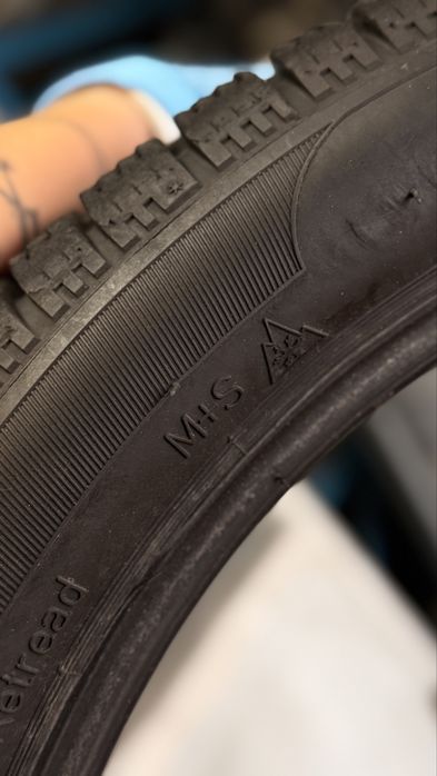 Резина гума покришки зима всесезон 205 45 17 пара