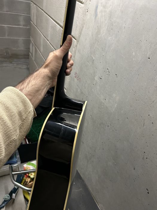 Viola MAISON otimo estado