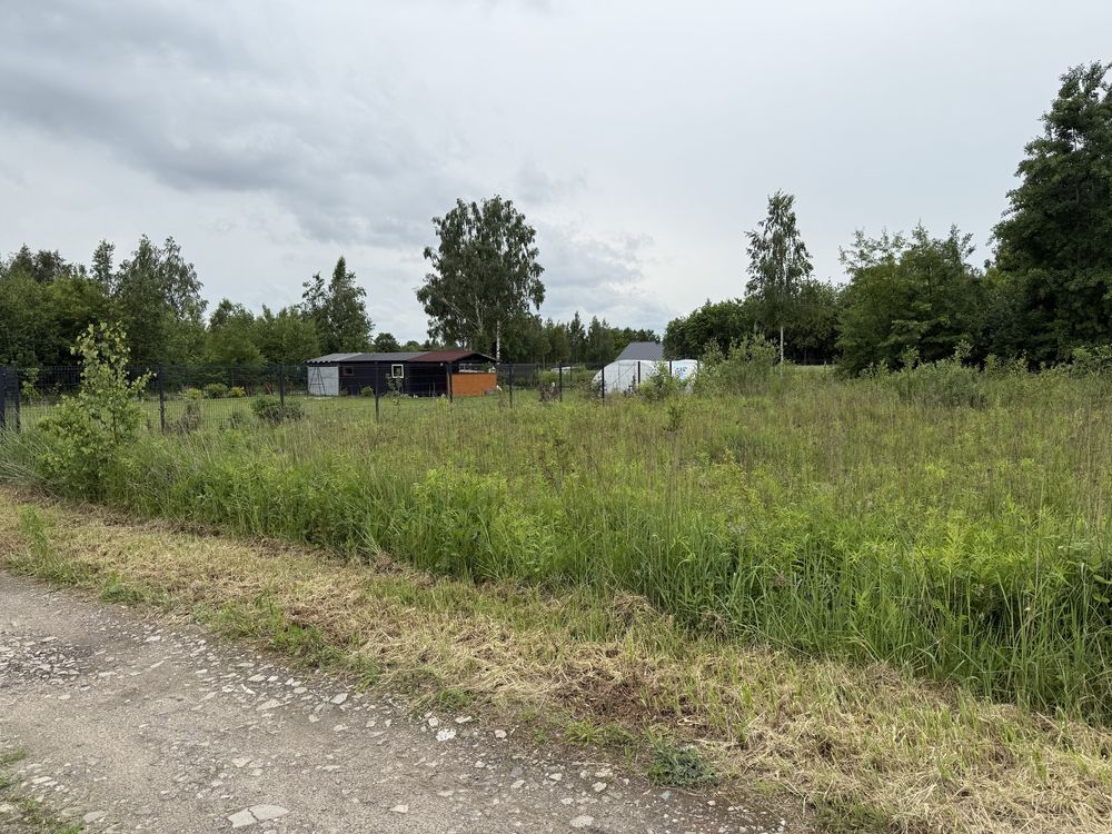 Działka 928 m² Justynów – pozwolenie na budowę, media, projekt