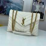 Жіноча сумочка YSL Saint Laurent Medium Loulou
