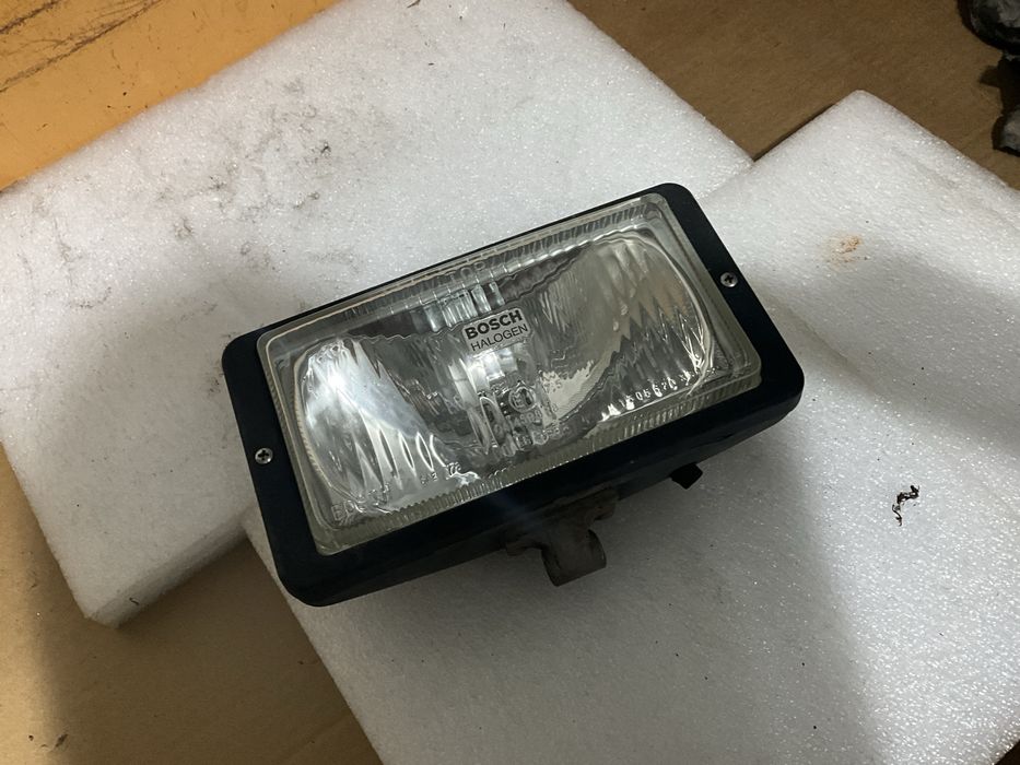 Farolim auxiliar bosh