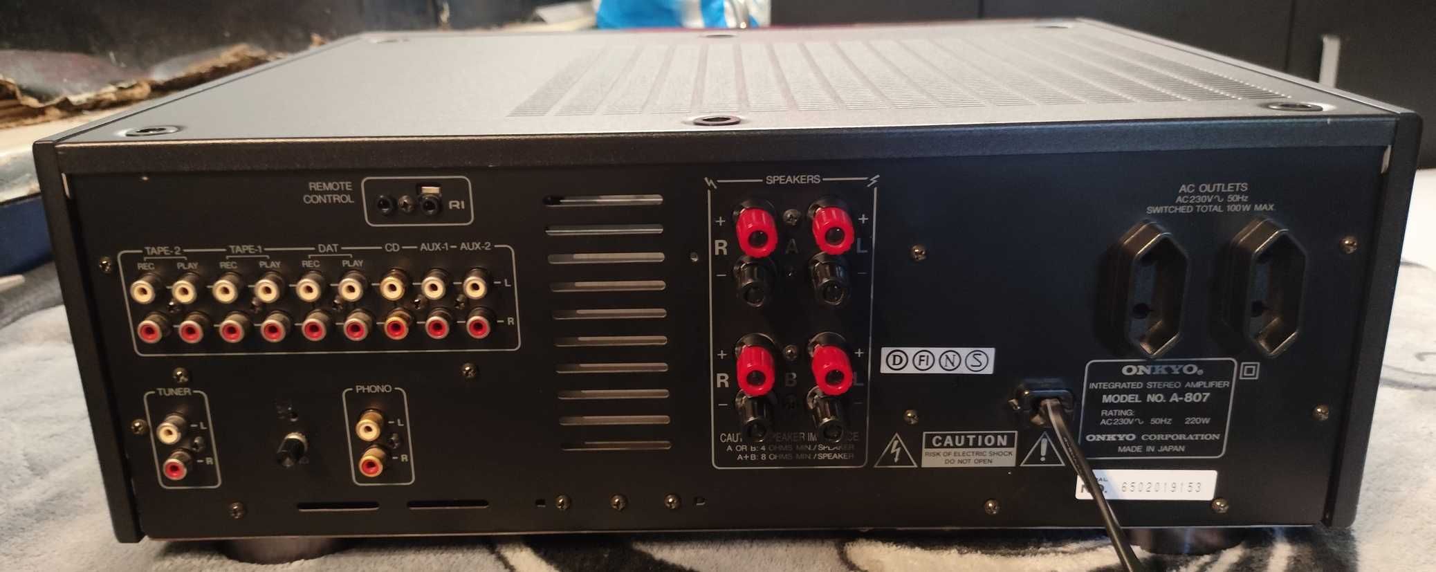 Wzmacniacz Onkyo A-807