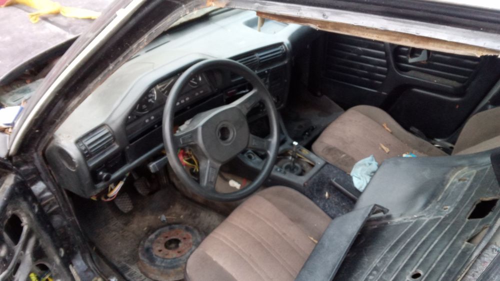 Бмв E 30 не находу 89р м 40 1/8л