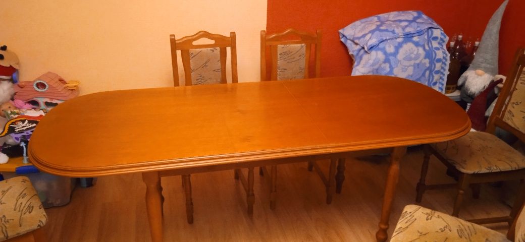 Stylowy duży stół rozkładany drewniany