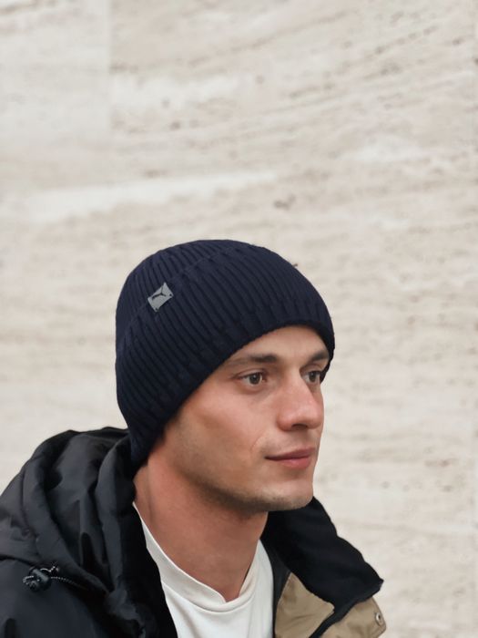 Мужская шапка зимняя Puma кашемировая теплая с подворотом Синяя черная