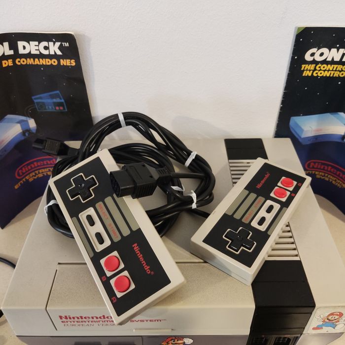 Consola Nintendo NES + acessórios - retro gaming