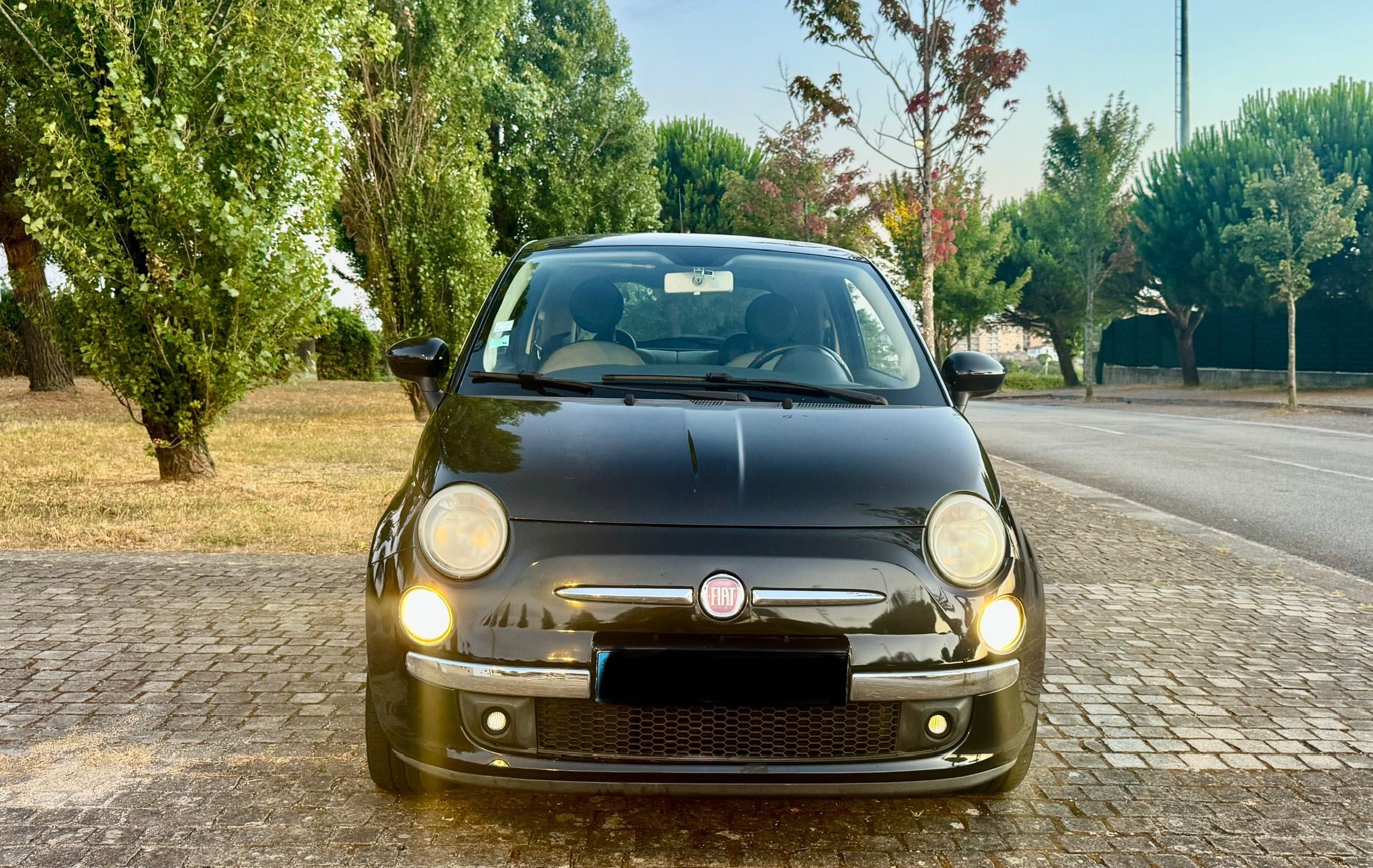 Fiat 500 1.2 Lounge 144 mil kms 2011
