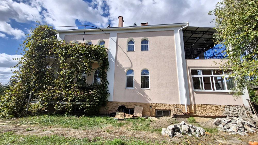 Продаж будинку 320 м2 ділянка 32,78 сот. Рославичі, Відео огляд!