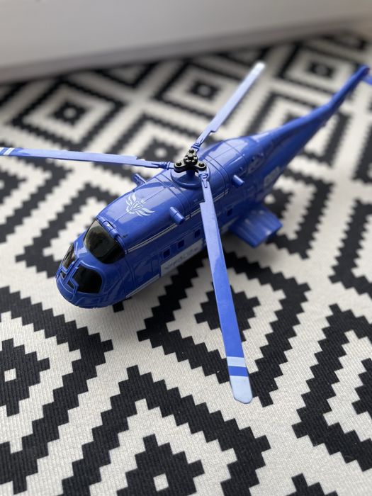 Гелікоптер транспортний