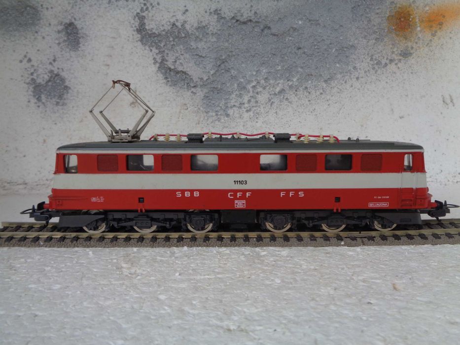 1:87 LIMA Locomotiva da SBB 11103 comboio com luz