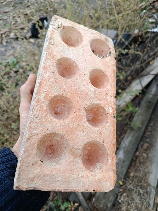 Цегла бу дуже гарний стан