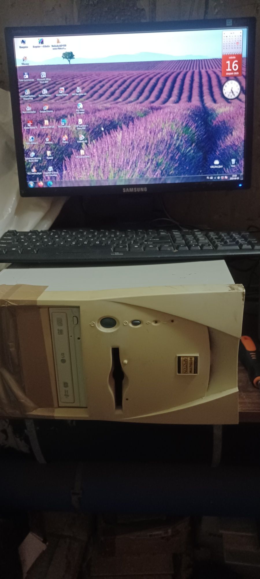 Sprzedam komputer PC