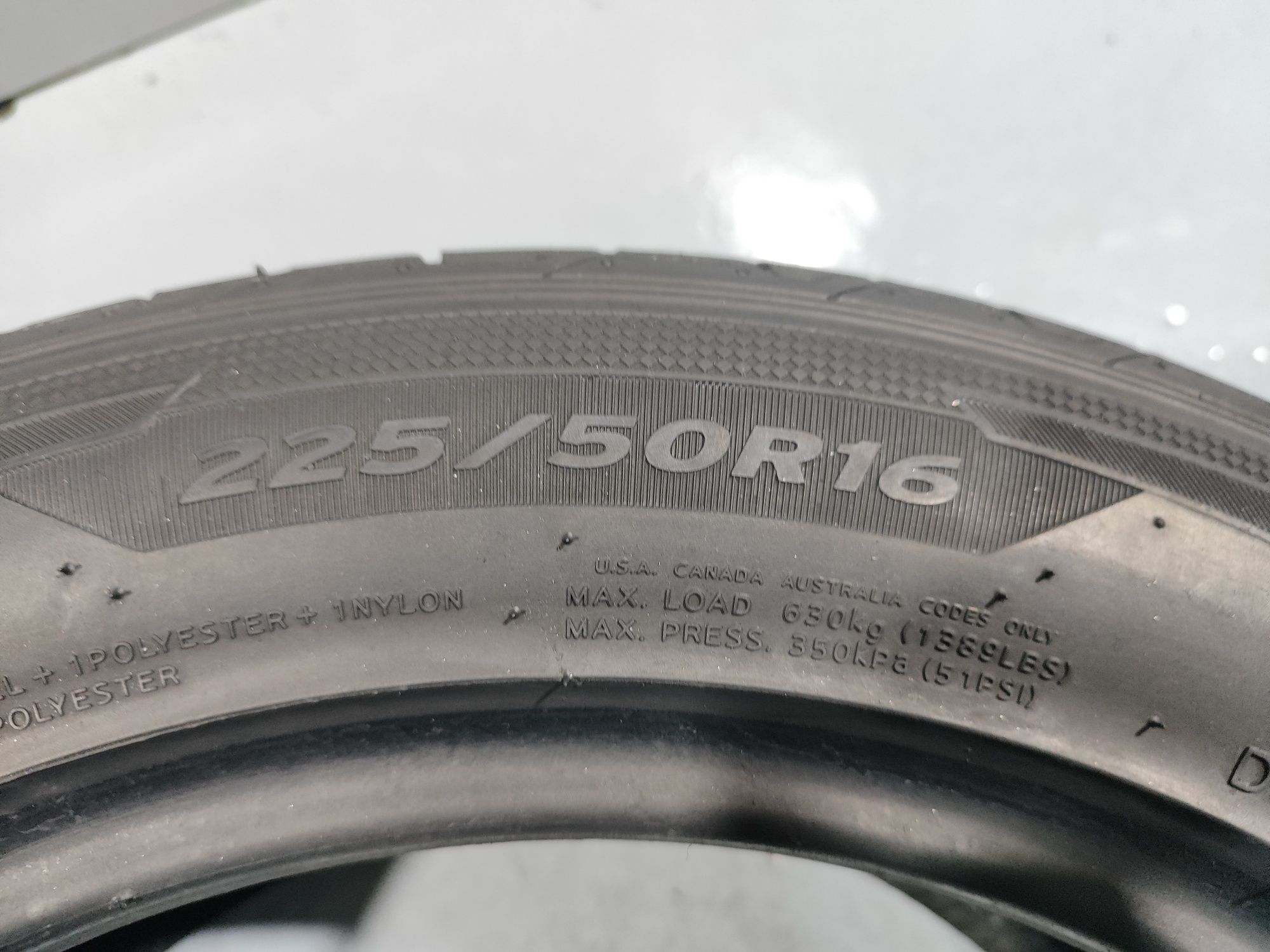 2 pneus semi novos 225-50R16 Hankook - Oferta dos Portes