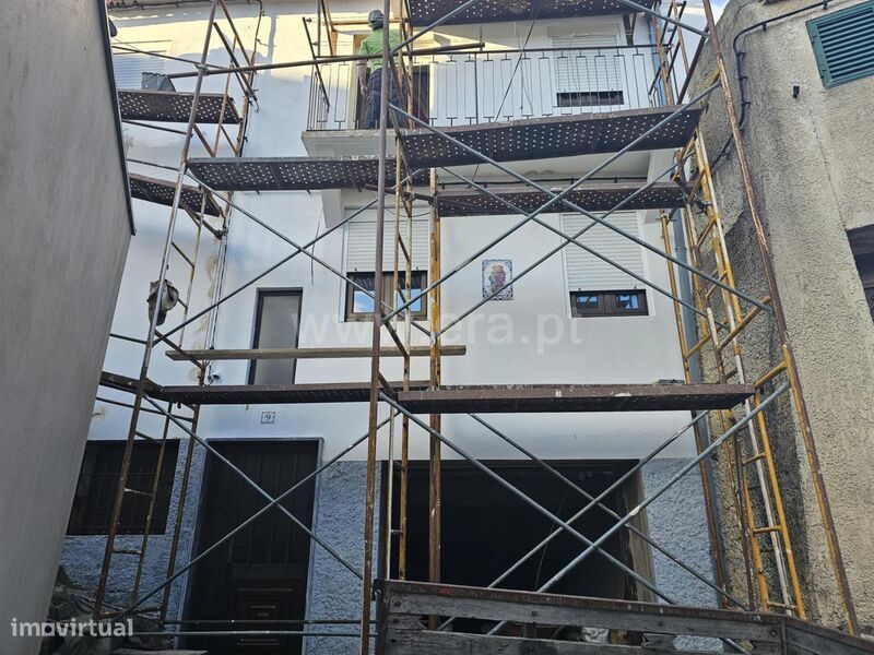 Moradia em Banda T3 / Fundão, Castelejo